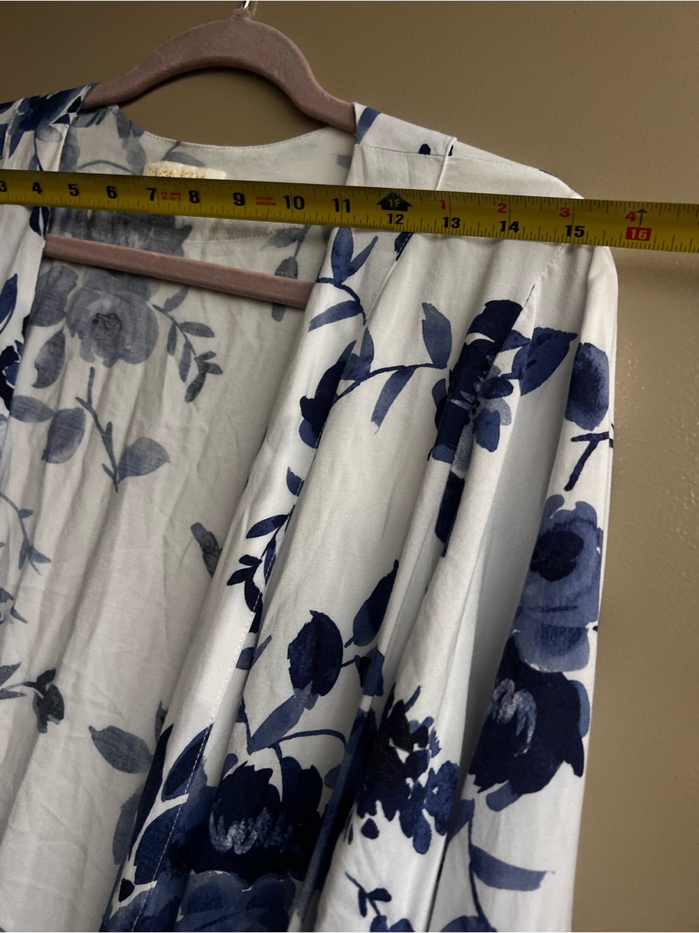 Yumi Kim Blue White Robe M Kimono Resort Boho Beach Resort Vacation Romantic Spa - Picture 12 of 14